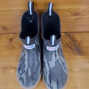XTRATUF Kids' Black Camo Rain Boots